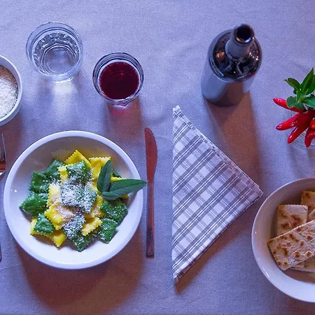 Agriturismo Rio Manzolo 팜스테이 브리시그헬라